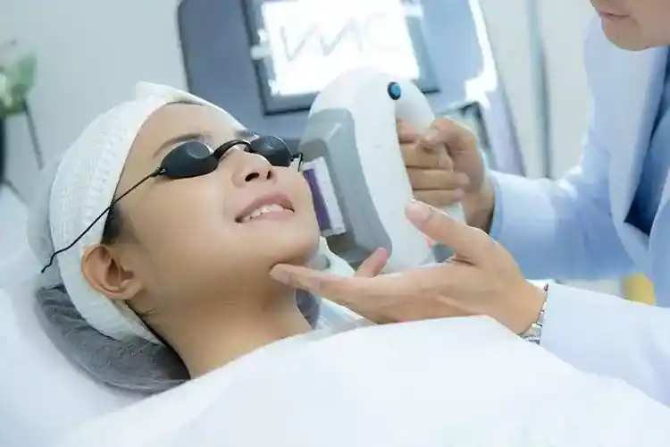 Photo Facial Treatment in lucknow provided by The Velvet Skin Centre, Dermatologist in Lucknow, Skin Specialist in Lucknow